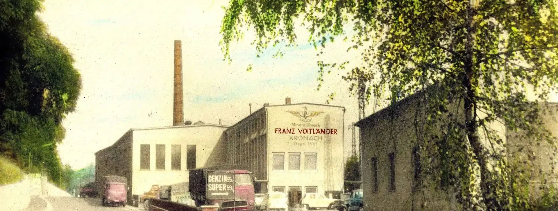 Historical photograph of the Franz Voitländer mineral oil works in Kronach